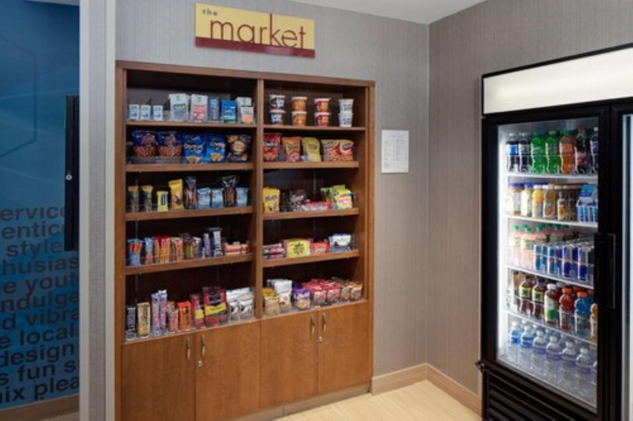 Springhill Suites By Marriott Detroit Metro Airport Romulus Bagian luar foto
