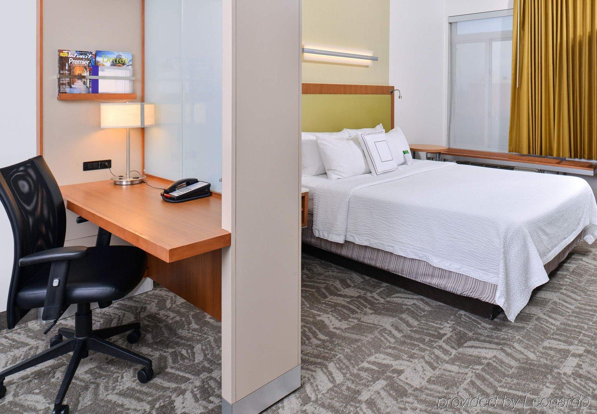 Springhill Suites By Marriott Detroit Metro Airport Romulus Bagian luar foto